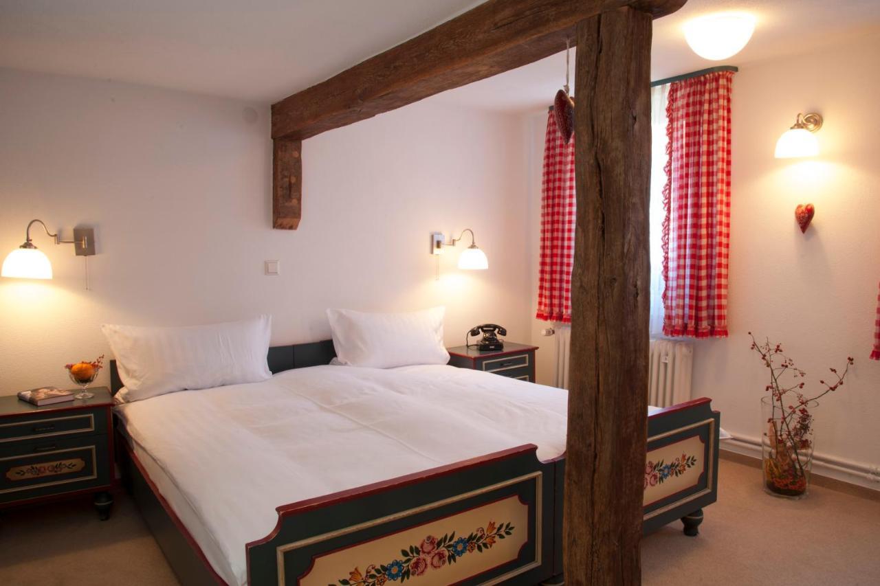 Hotel Wappenstube Erbach  Bagian luar foto