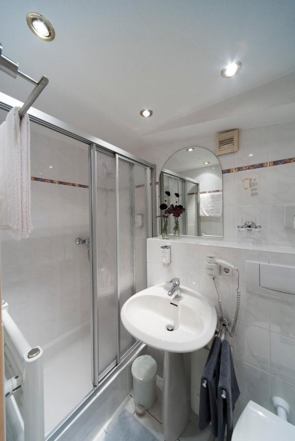 Hotel Wappenstube Erbach  Bagian luar foto
