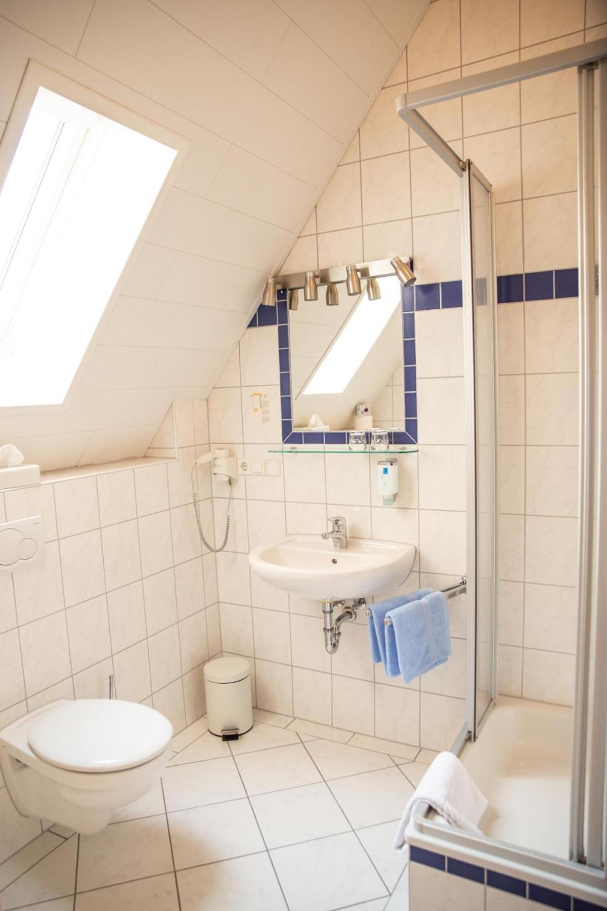 Hotel Wappenstube Erbach  Bagian luar foto