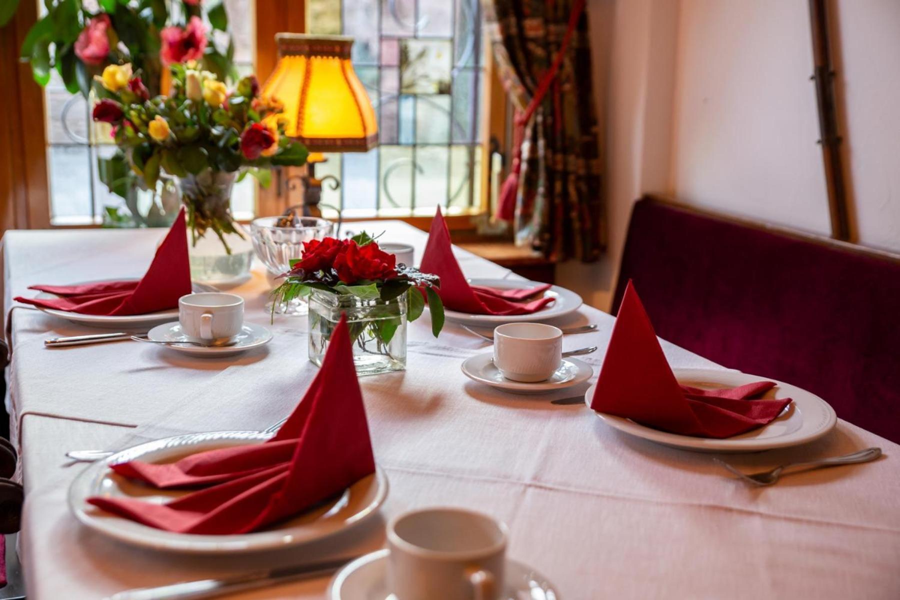 Hotel Wappenstube Erbach  Bagian luar foto